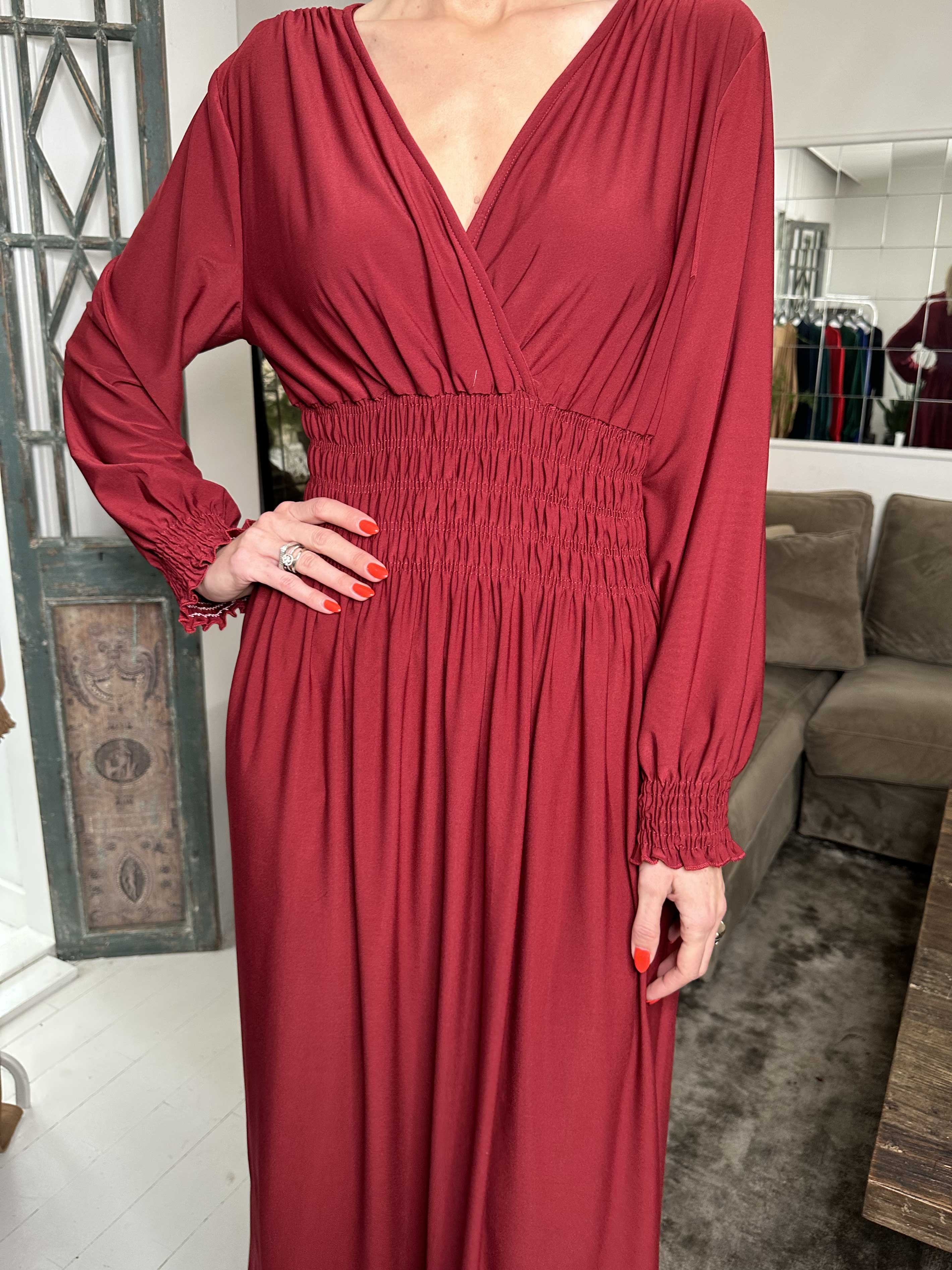 Pams Plain L/S - Elastisk klänning med smock och långa ärmar